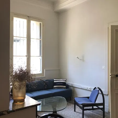 Grand Design, Arenes Apartamento Nîmes